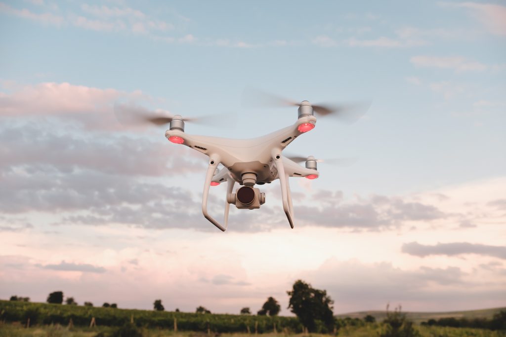 Drones en la agricultura de precisión. Consultoría de innovación. Consultoría alimentaria.